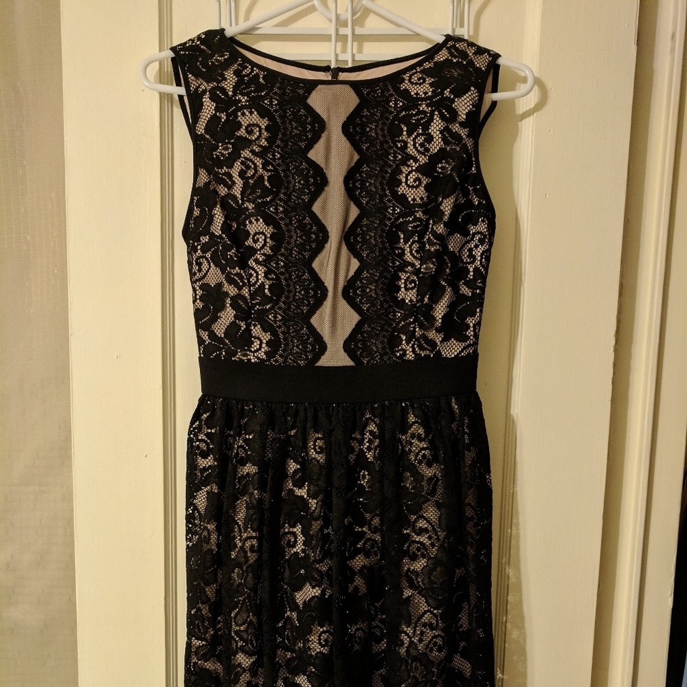 Black Lace dress with Nude Lining (Size 6P)